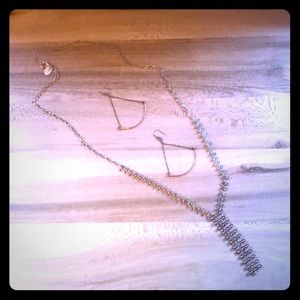 Long necklace and earrings